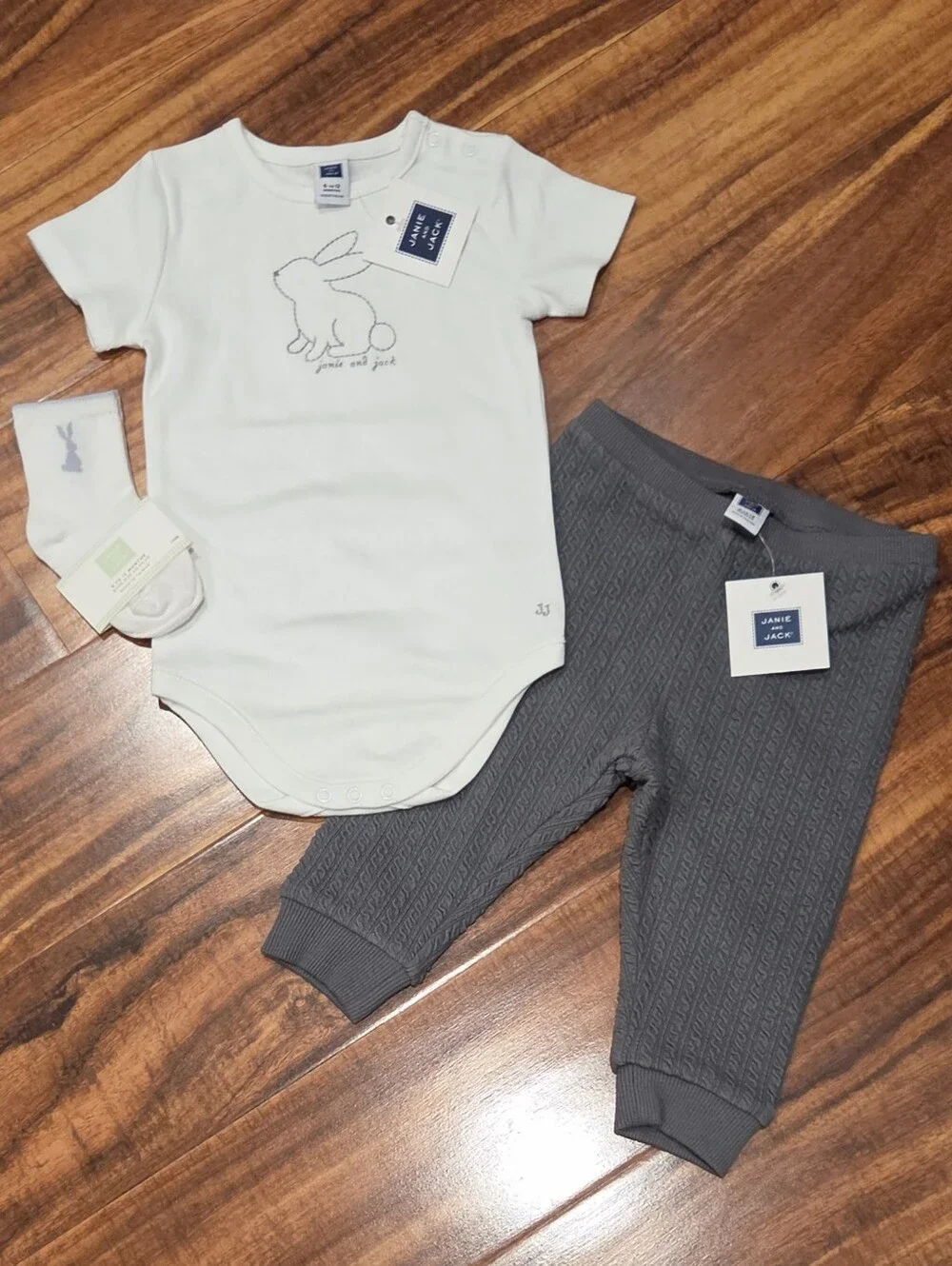 Janie and Jack NWT 6-12 Months Bunny Bodysuit, Pants and Socks